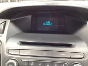 Ford Focus sedan 1.0T Ambiente - Image 13