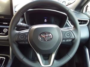Toyota Corolla Cross 1.8 HEV XS - Image 8