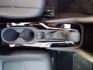 Toyota Corolla Cross 1.8 HEV XS - Image 9