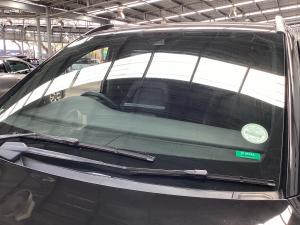 Mercedes-Benz V-Class V300d Avantgarde AMG Line - Image 13
