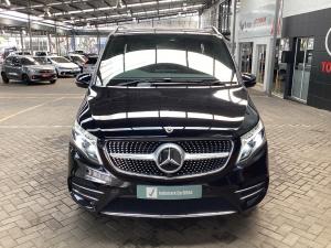 Mercedes-Benz V-Class V300d Avantgarde AMG Line - Image 4