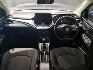 Toyota Starlet 1.5 XS manual - Image 6