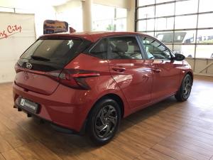 Hyundai i20 1.4 Motion auto - Image 2