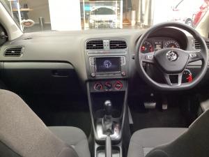 Volkswagen Polo Vivo hatch 1.6 Comfortline auto - Image 6