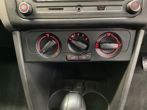 Volkswagen Polo Vivo hatch 1.6 Comfortline auto - Image 16