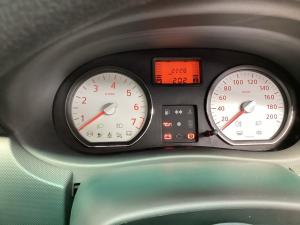 Nissan NP200 1.6i safety pack (aircon) - Image 9