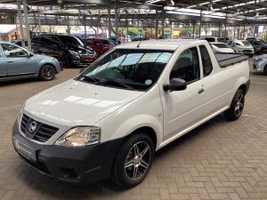 Nissan NP200 1.6i safety pack (aircon) - Image 16