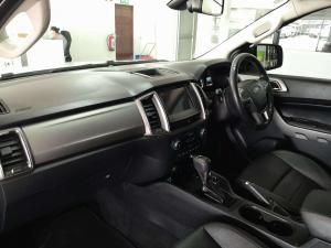 Ford Ranger 3.2TDCI XLT 4X4 automaticSUP/CAB - Image 11