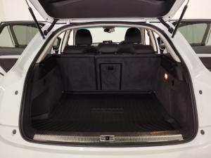 Audi Q3 2.0T quattro auto - Image 12