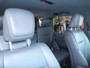 Toyota Land Cruiser 300 3.3D ZX - Image 12