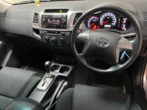 Toyota Fortuner 2.5D-4D auto - Image 10