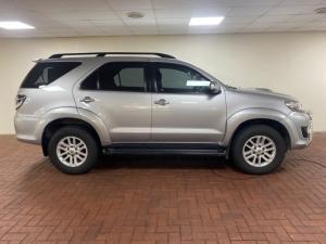 Toyota Fortuner 2.5D-4D auto - Image 4
