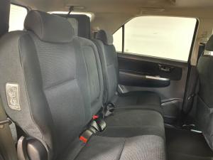 Toyota Fortuner 2.5D-4D auto - Image 8