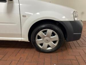 Nissan NP200 1.6i safety pack (aircon) - Image 5