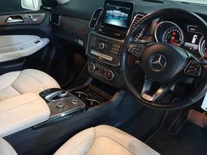 Mercedes-Benz GLS GLS500 - Image 21