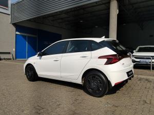 Hyundai i20 1.2 Motion - Image 18
