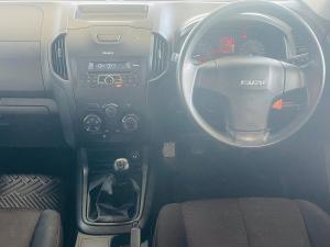 Isuzu D-Max 250 double cab Hi-Ride - Image 12