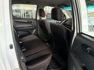 Isuzu D-Max 250 double cab Hi-Ride - Image 8
