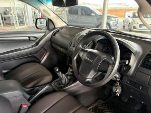 Isuzu D-Max 250 double cab Hi-Ride - Image 9