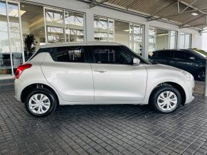 Suzuki Swift 1.2 GL manual - Image 8