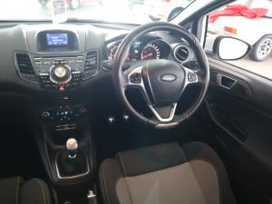 Ford Fiesta ST - Image 12