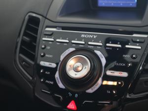Ford Fiesta ST - Image 13