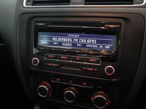 Volkswagen Jetta 1.4TSI Comfortline - Image 13