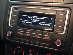 Volkswagen Polo Vivo hatch 1.4 Trendline - Image 10