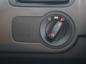 Volkswagen Polo Vivo hatch 1.4 Trendline - Image 17