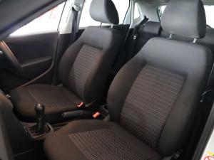 Volkswagen Polo Vivo hatch 1.4 Trendline - Image 19