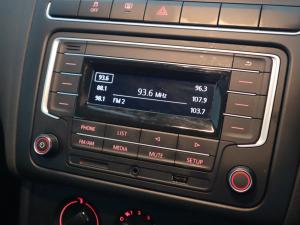 Volkswagen Polo Vivo hatch 1.4 Trendline - Image 20