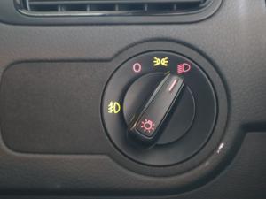 Volkswagen Polo Vivo hatch 1.6 Comfortline auto - Image 24