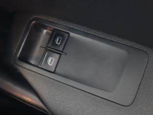 Volkswagen Polo Vivo hatch 1.6 Comfortline auto - Image 8