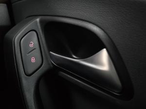 Volkswagen Polo Vivo hatch 1.4 Trendline - Image 12