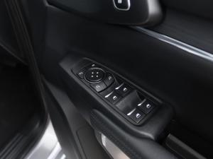 Ford Everest 2.0 BiTurbo XLT - Image 16