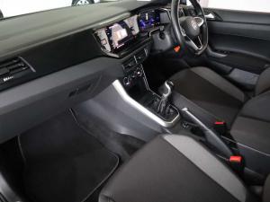 Volkswagen Polo hatch 1.0TSI Life manual - Image 22