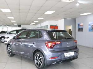 Volkswagen Polo hatch 1.0TSI Life manual - Image 3