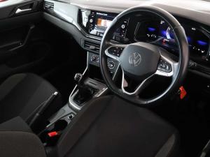 Volkswagen Polo hatch 1.0TSI Life manual - Image 9