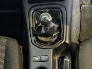 Toyota Hilux 2.4GD-6 Xtra cab Raider manual - Image 16