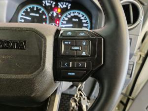Toyota Land Cruiser 79 4.5D-4D V8 double cab LX - Image 14