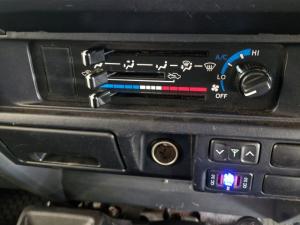 Toyota Land Cruiser 79 4.5D-4D V8 double cab LX - Image 16