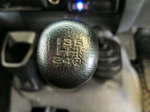Toyota Land Cruiser 79 4.5D-4D V8 double cab LX - Image 18