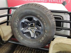 Toyota Land Cruiser 79 4.5D-4D V8 double cab LX - Image 28
