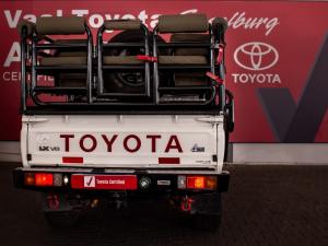 Toyota Land Cruiser 79 4.5D-4D V8 double cab LX - Image 5