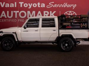 Toyota Land Cruiser 79 4.5D-4D V8 double cab LX - Image 8