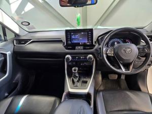 Toyota RAV4 2.0 VX - Image 13