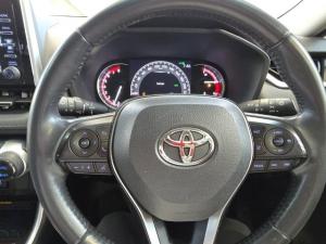 Toyota RAV4 2.0 VX - Image 16