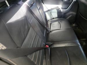 Toyota RAV4 2.0 VX - Image 20