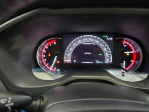 Toyota RAV4 2.0 VX - Image 22