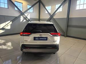 Toyota RAV4 2.0 VX - Image 6